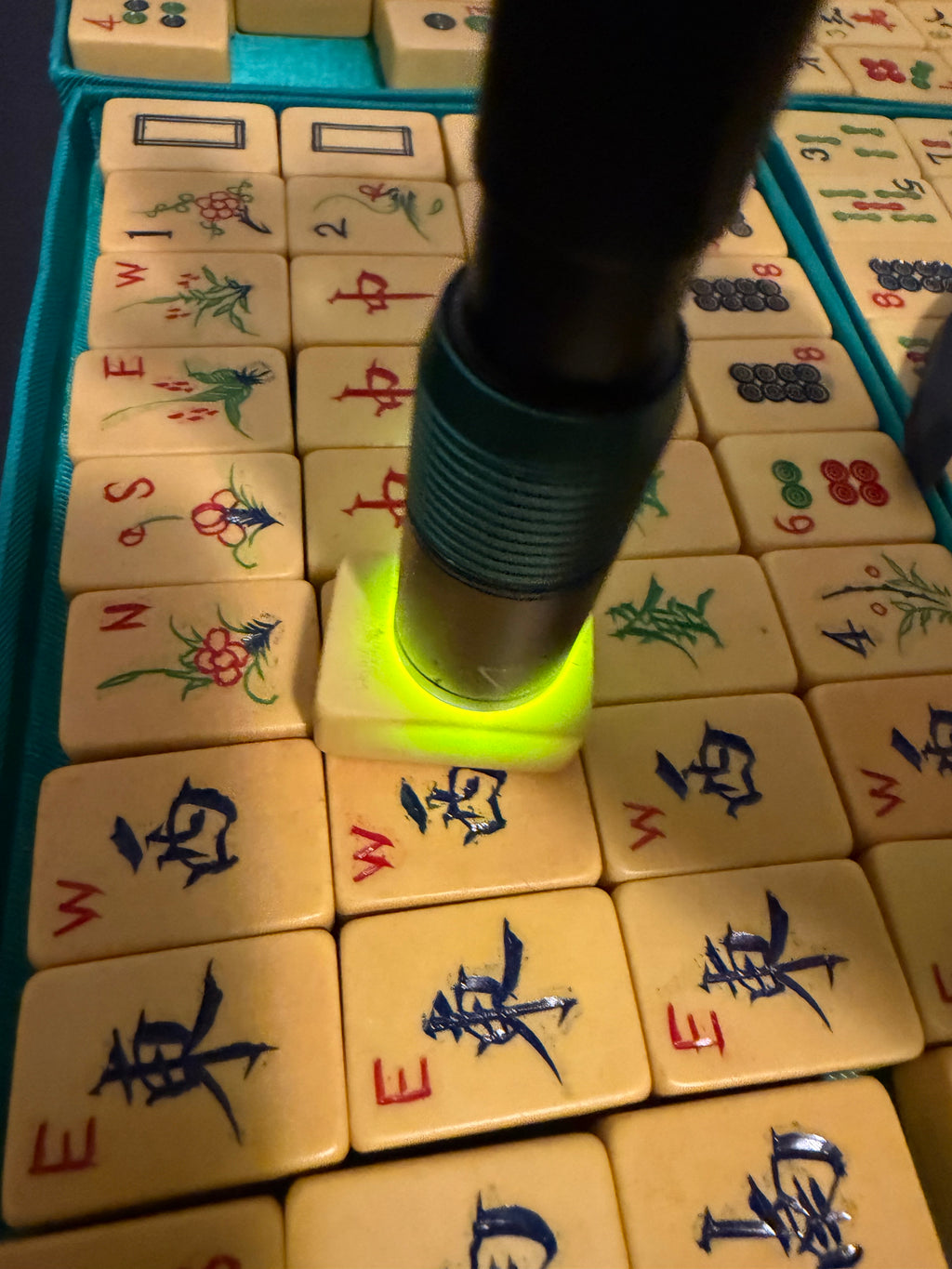 Vintage Bakelite Green Mahjong tiles set